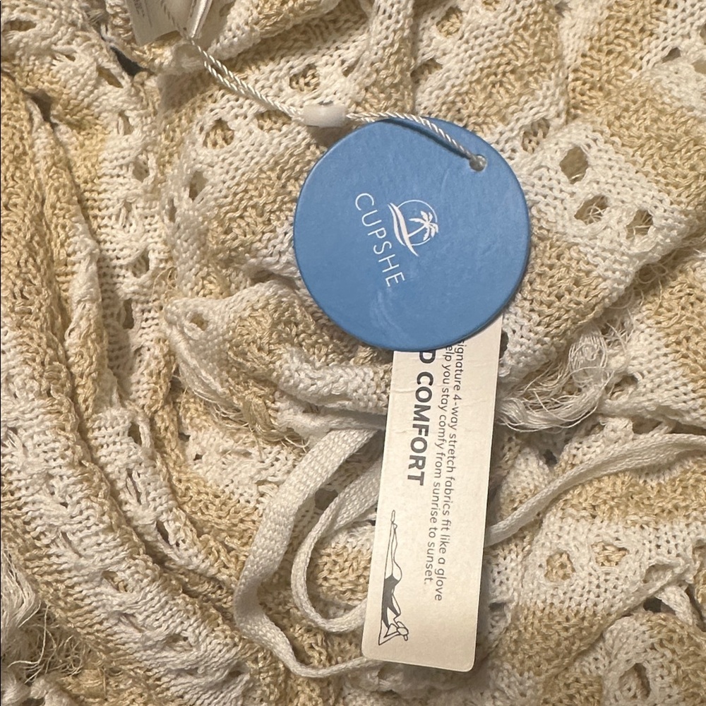 Cupshe Cream and Beige Crochet Cover-Up with Fringe One Size - Picture 6 of 6